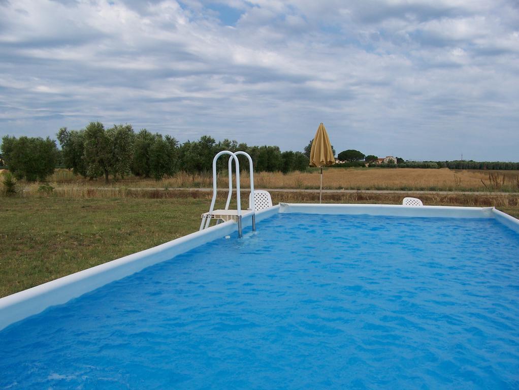 Agriturismo La Nocciolina เวนตูรีนา แตร์เม ภายนอก รูปภาพ